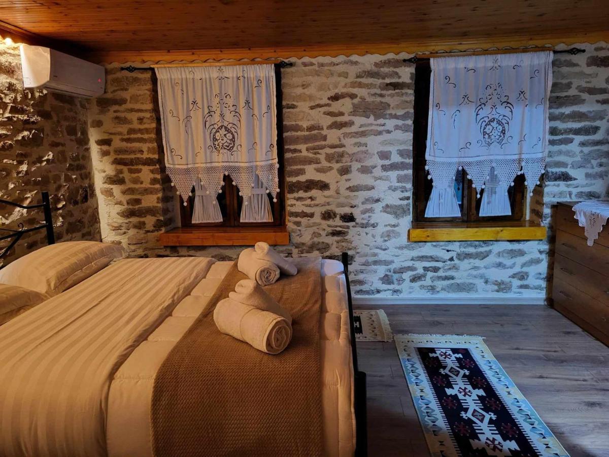 Guest House Hasko Gjirokastra Kültér fotó