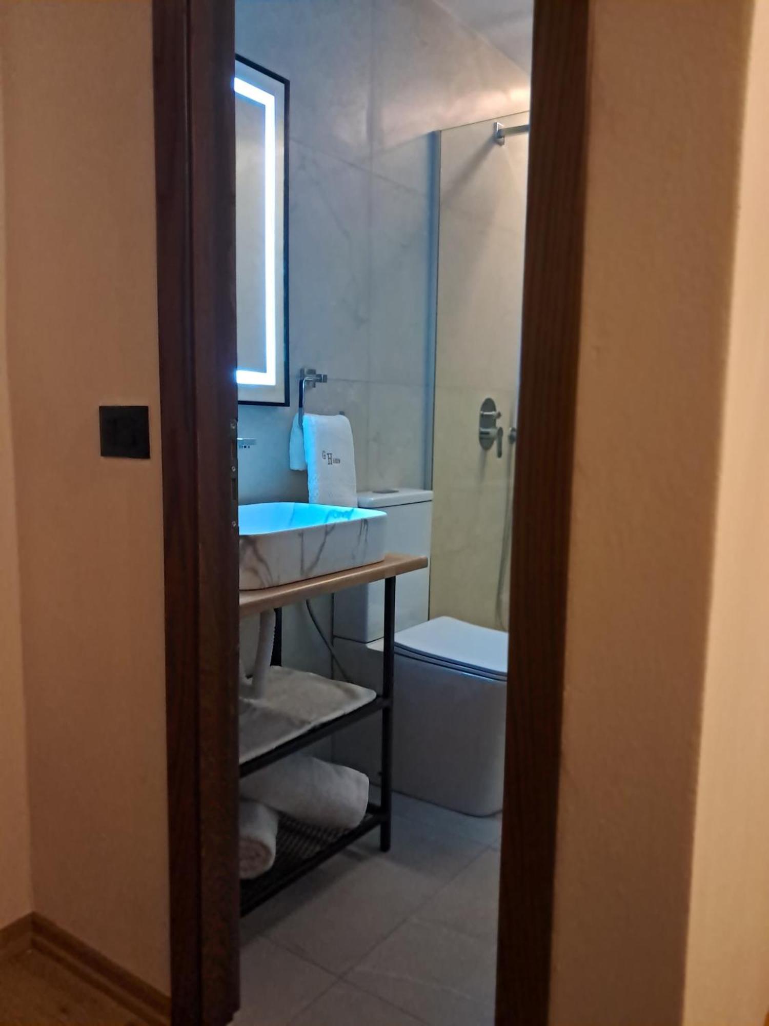 Guest House Hasko Gjirokastra Szoba fotó
